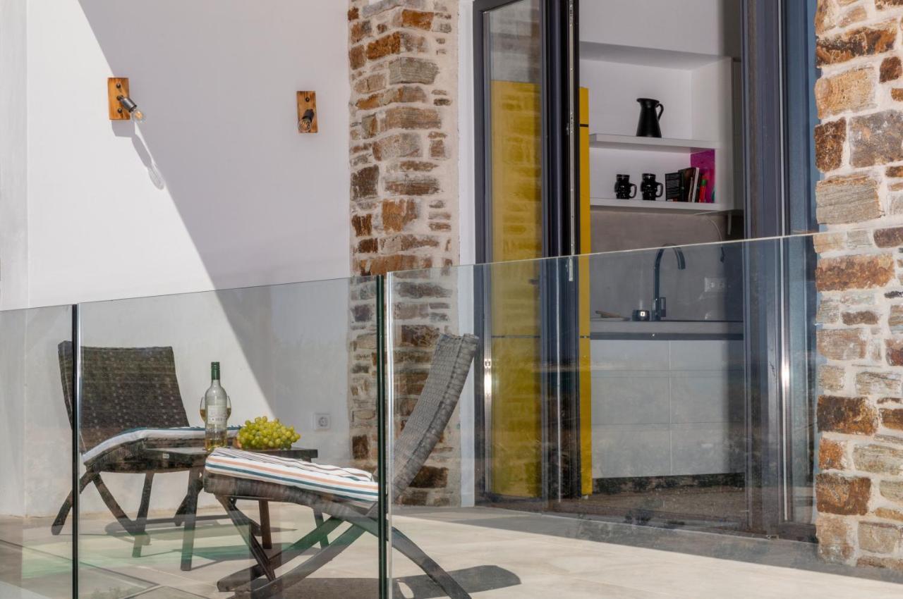מיקרי ויגלה Bamboo Villa Naxos מראה חיצוני תמונה