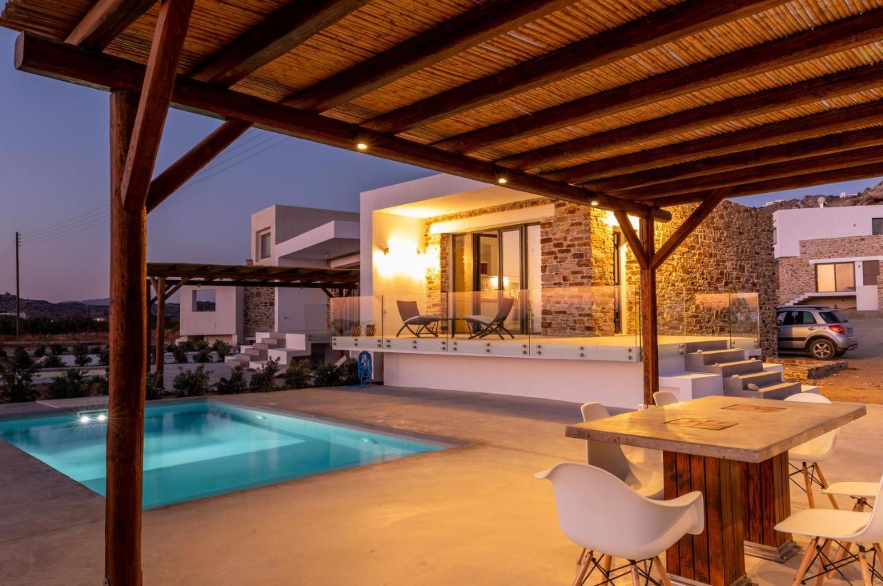 מיקרי ויגלה Bamboo Villa Naxos מראה חיצוני תמונה