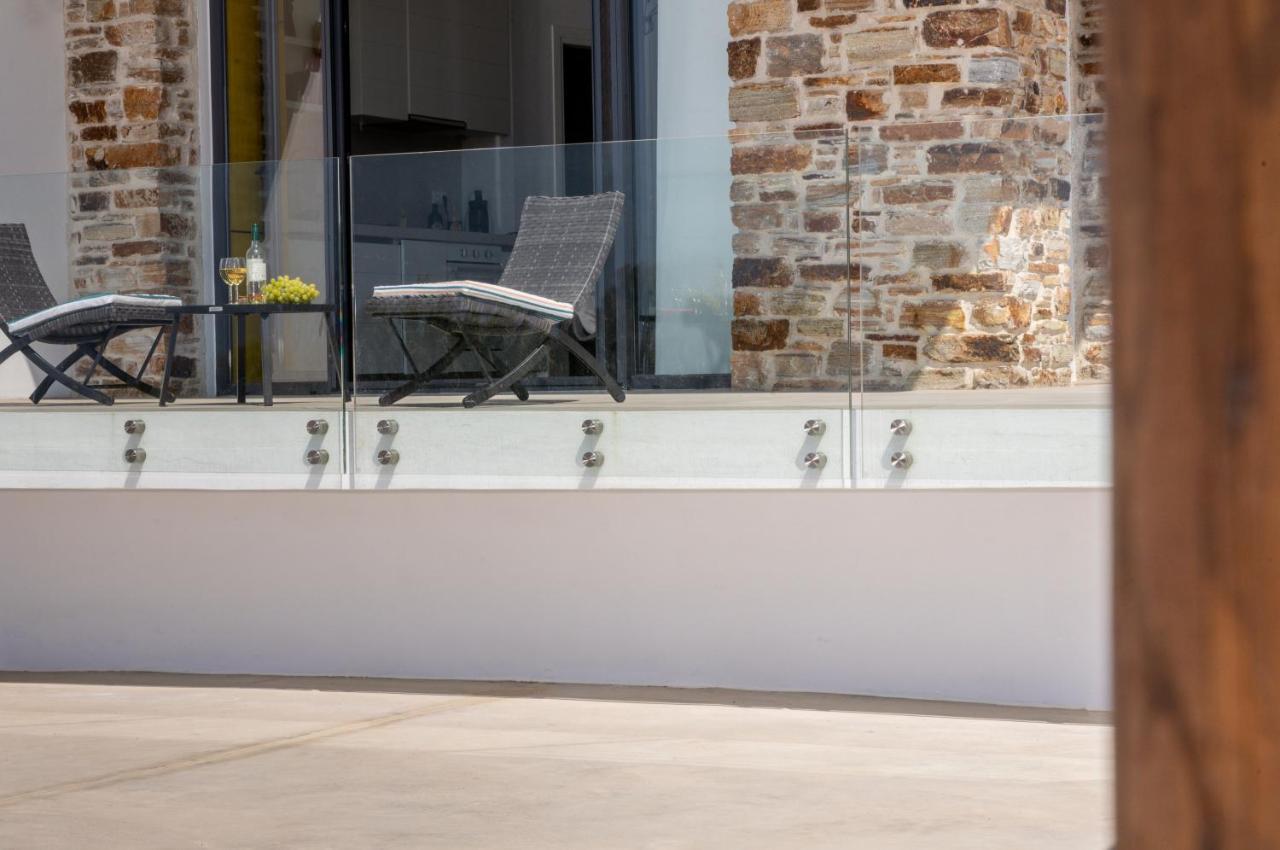 מיקרי ויגלה Bamboo Villa Naxos מראה חיצוני תמונה