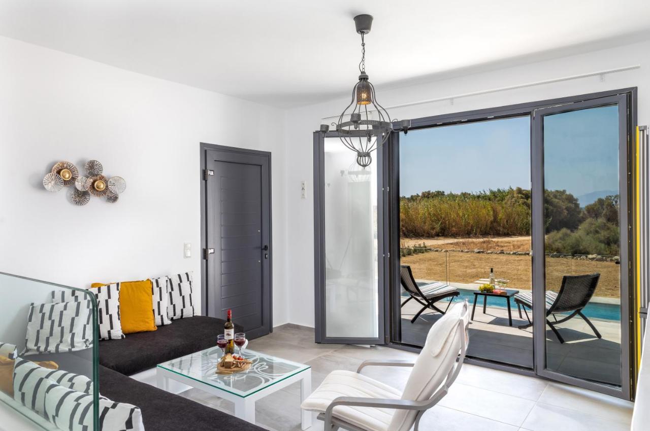 מיקרי ויגלה Bamboo Villa Naxos מראה חיצוני תמונה