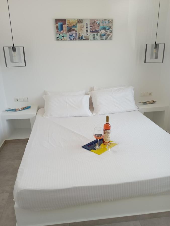 מיקרי ויגלה Bamboo Villa Naxos מראה חיצוני תמונה