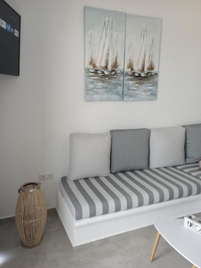 מיקרי ויגלה Bamboo Villa Naxos מראה חיצוני תמונה