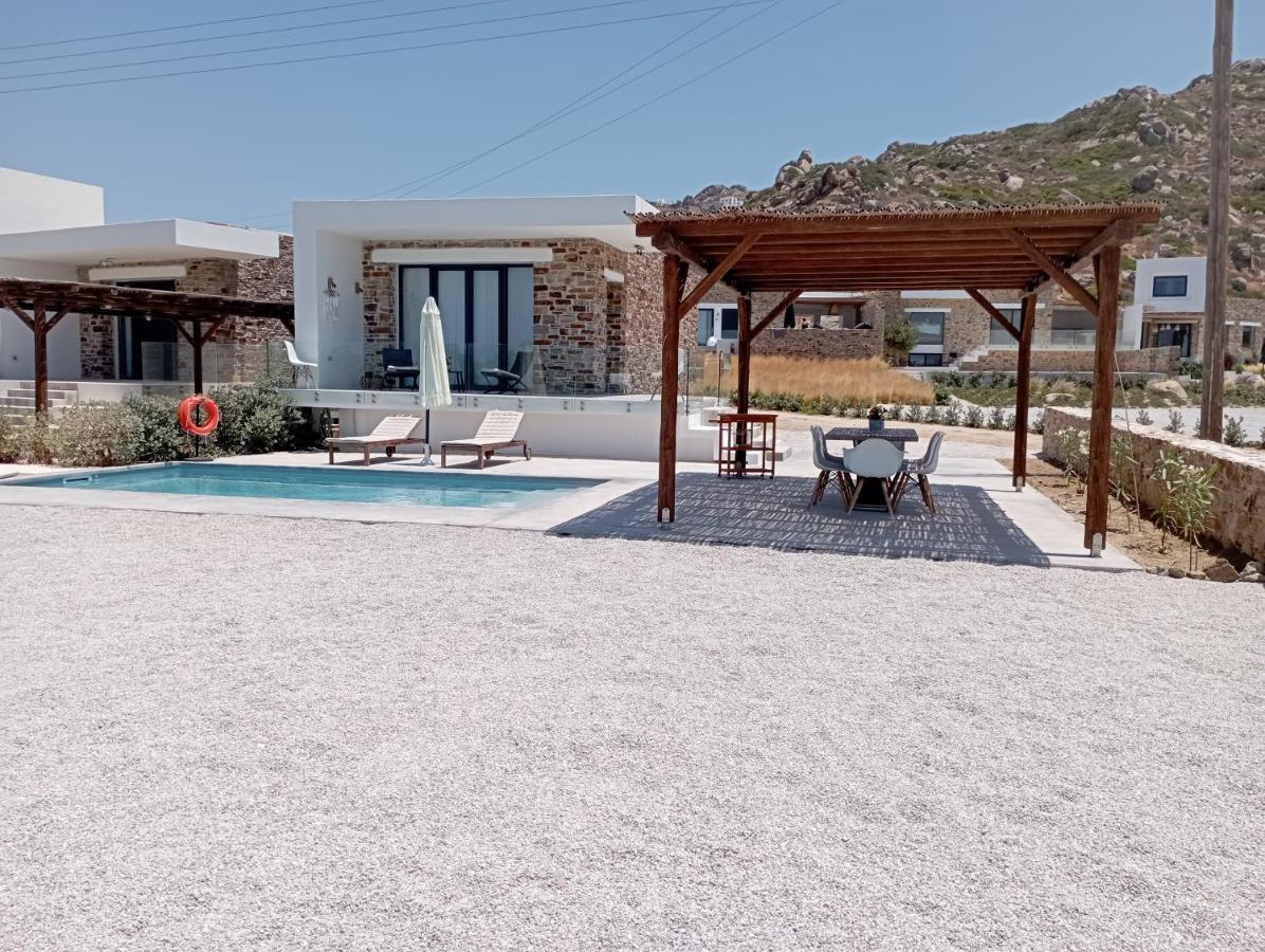 מיקרי ויגלה Bamboo Villa Naxos מראה חיצוני תמונה