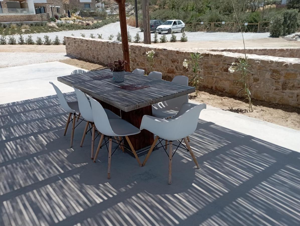 מיקרי ויגלה Bamboo Villa Naxos מראה חיצוני תמונה